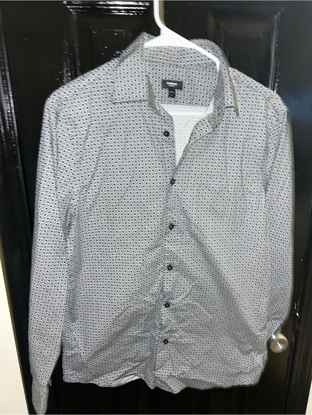 Express Men’s Black & White Geometric Button-Up Shirt